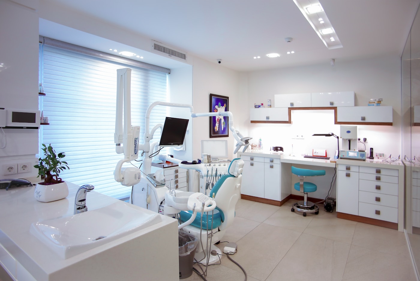 Bright, modern dental treatment room